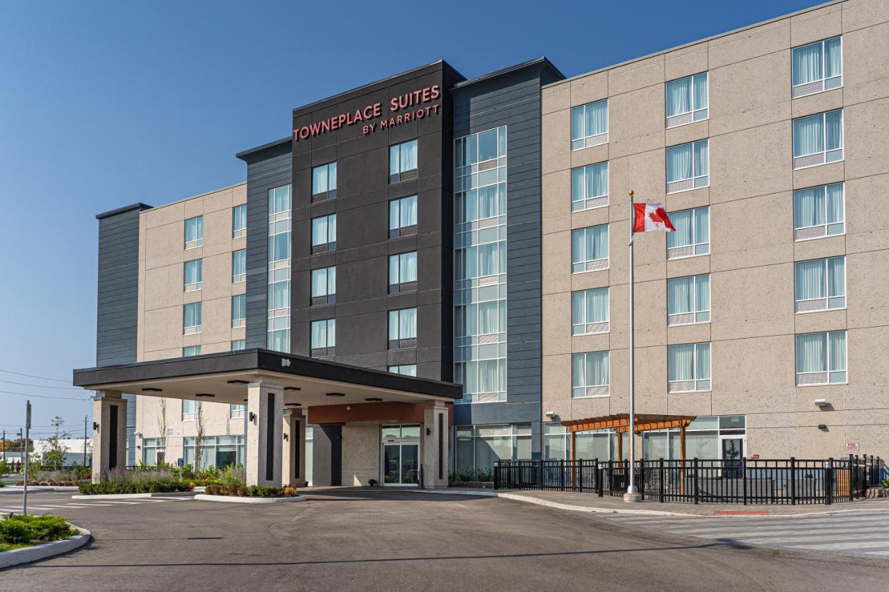 Towneplace Suites By Marriott Brantford And Conference Centre Екстер'єр фото